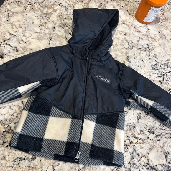 Columbia Charcoal Fleece Jacket - Picture 1 of 3